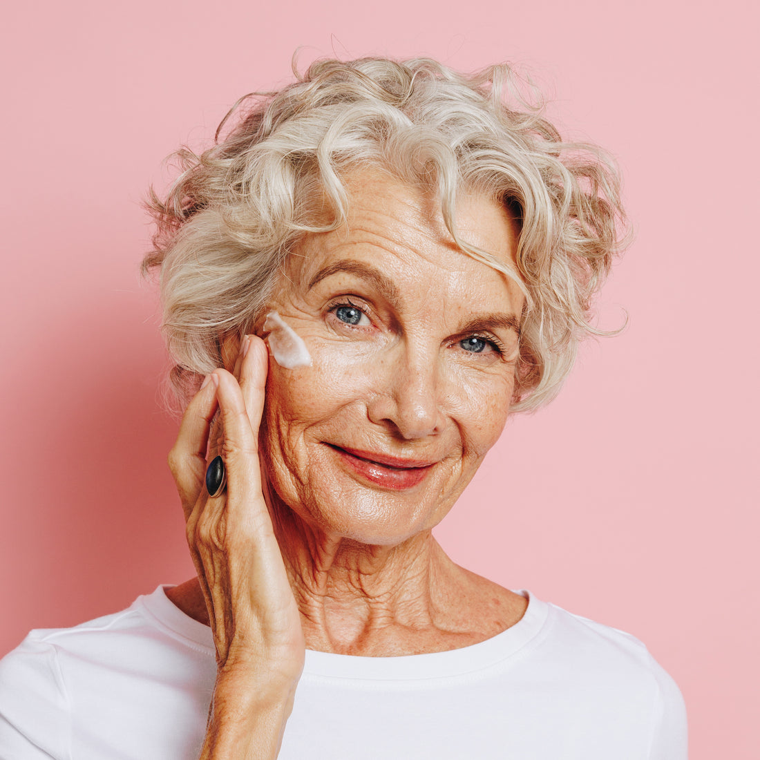 The Glo Repair Cream